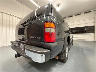 2003 Chevrolet Suburban 2500 LT 4X4 8.1L V8 / 1-OWNER LOCAL / LOW MILES  / Leather Heated Seats / Sunroof /3RD ROW SEAT - Photo 57 - Gladstone, OR 97027