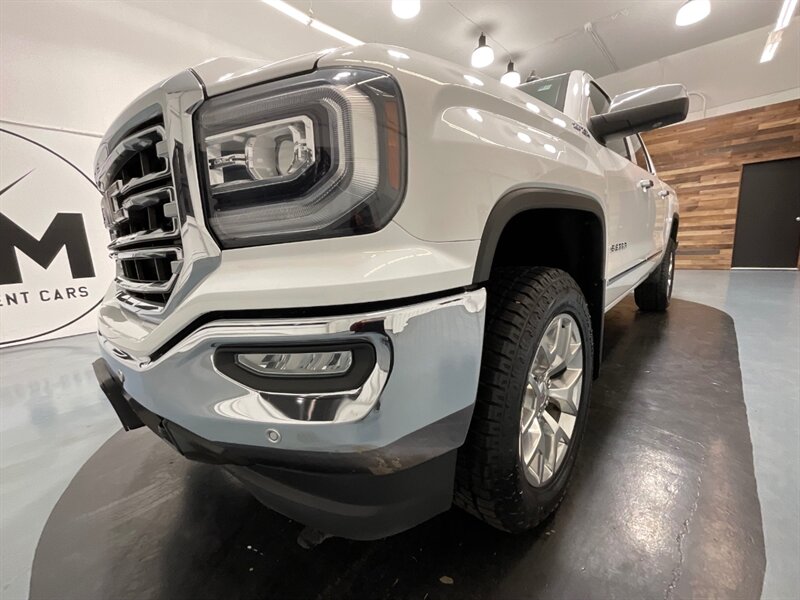 2017 GMC Sierra 1500 SLT Crew Cab 4X4 / 5.3L V8 / 1-OWNER /FULLY LOADED  / ZERO RUST - Photo 54 - Gladstone, OR 97027