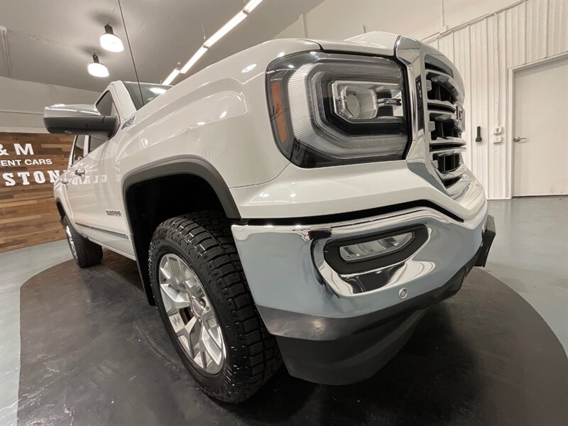 2017 GMC Sierra 1500 SLT Crew Cab 4X4 / 5.3L V8 / 1-OWNER /FULLY LOADED  / ZERO RUST - Photo 53 - Gladstone, OR 97027