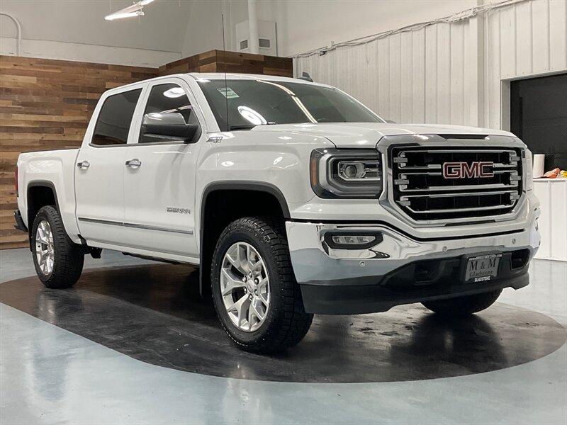 2017 GMC Sierra 1500 SLT Crew Cab 4X4 / 5.3L V8 / 1-OWNER /FULLY LOADED  / ZERO RUST - Photo 60 - Gladstone, OR 97027