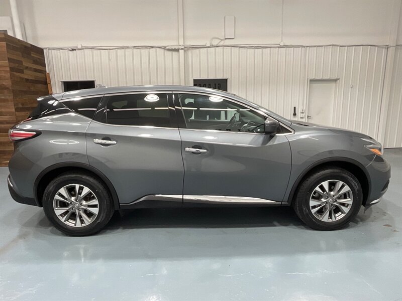 2018 Nissan Murano S Sport Utility AWD /Navigation & Camera/62K MILES  / ALL WHEEL DRIVE / BRAND NEW TIRES - Photo 4 - Gladstone, OR 97027