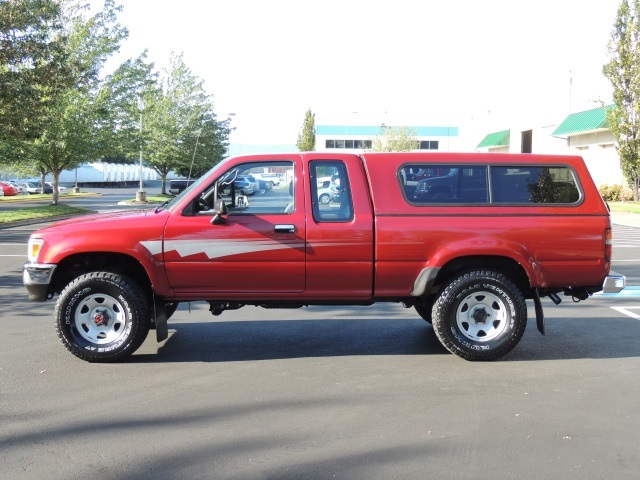 1992 Toyota Pickup Deluxe/ 4X4 / Xtra Cab / FRESH TIMING BELT SERVICE   - Photo 3 - Portland, OR 97217