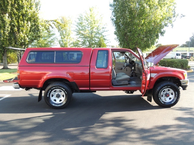 1992 Toyota Pickup Deluxe/ 4X4 / Xtra Cab / FRESH TIMING BELT SERVICE   - Photo 14 - Portland, OR 97217