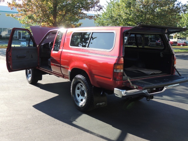 1992 Toyota Pickup Deluxe/ 4X4 / Xtra Cab / FRESH TIMING BELT SERVICE   - Photo 11 - Portland, OR 97217