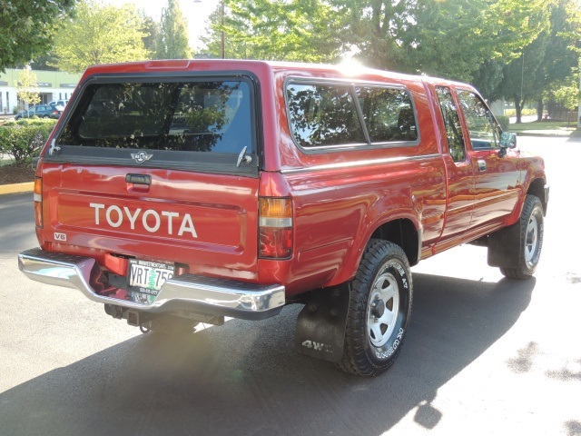 1992 Toyota Pickup Deluxe/ 4X4 / Xtra Cab / FRESH TIMING BELT SERVICE   - Photo 8 - Portland, OR 97217