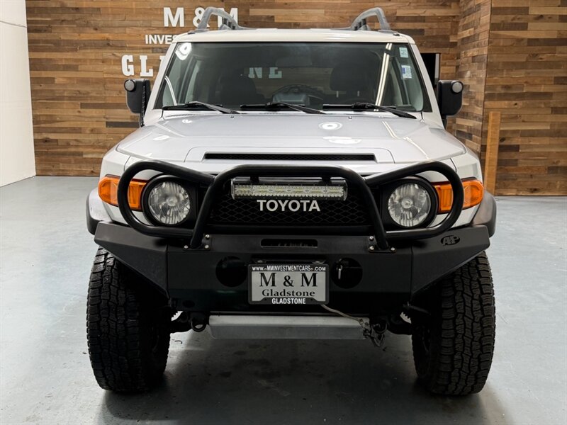 2008 Toyota FJ Cruiser Sport Utility 4X4 V6 / LIFTED / Backup Camera /Heated Seats - Photo 5 - Gladstone, OR 97027