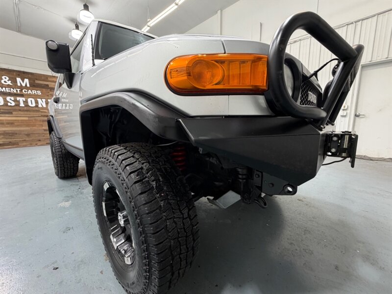 2008 Toyota FJ Cruiser Sport Utility 4X4 V6 / LIFTED / Backup Camera /Heated Seats - Photo 51 - Gladstone, OR 97027