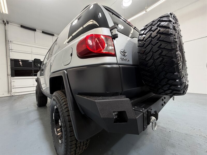 2008 Toyota FJ Cruiser Sport Utility 4X4 V6 / LIFTED / Backup Camera /Heated Seats - Photo 52 - Gladstone, OR 97027