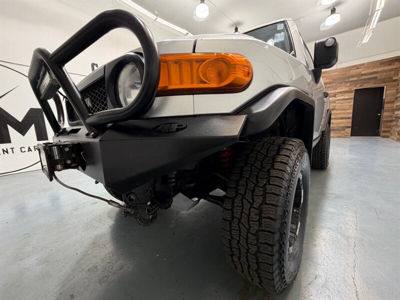 2008 Toyota FJ Cruiser Sport Utility 4X4 V6 / LIFTED / Backup Camera /Heated Seats - Photo 50 - Gladstone, OR 97027