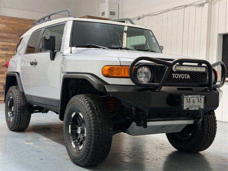 2008 Toyota FJ Cruiser Sport Utility 4X4 V6 / LIFTED / Backup Camera /Heated Seats - Photo 56 - Gladstone, OR 97027