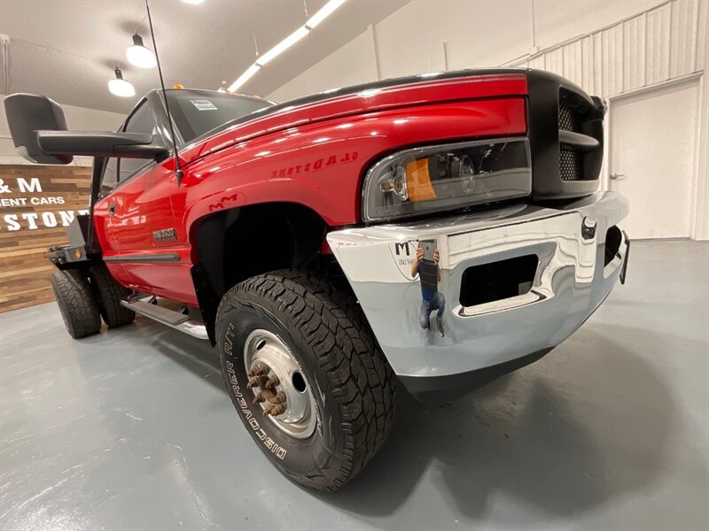 1998 Dodge Ram 3500 Laramie SLT 4X4 / 5.9L DIESEL / DUALLY / FLAT BED  / ZERO RUST / ONLY 119K MILES - Photo 34 - Gladstone, OR 97027