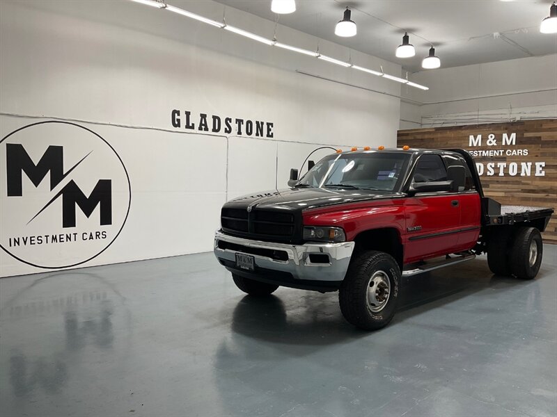 1998 Dodge Ram 3500 Laramie SLT 4X4 / 5.9L DIESEL / DUALLY / FLAT BED  / ZERO RUST / ONLY 119K MILES - Photo 25 - Gladstone, OR 97027