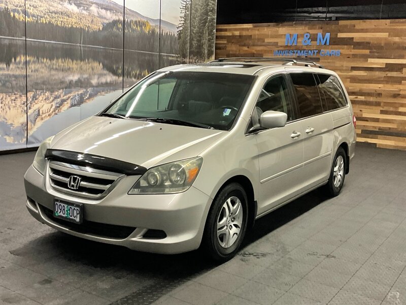 2007 Honda Odyssey EX-L MiniVan / Leather & Heated Seats / Sunroof  LOCAL OREGON VAN / GREAT SERVICE / CLEAN !!! - Photo 1 - Gladstone, OR 97027