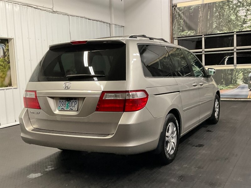 2007 Honda Odyssey EX-L MiniVan / Leather & Heated Seats / Sunroof  LOCAL OREGON VAN / GREAT SERVICE / CLEAN !!! - Photo 8 - Gladstone, OR 97027