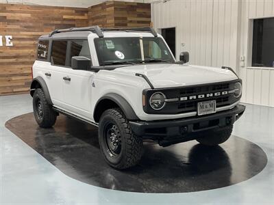 2023 Ford Bronco Black Diamond Advanced 4X4 / 2.3L ECOBOOST /MANUAL  / 7-SPEED MANUAL / HARD TOP / 4,000 MILES