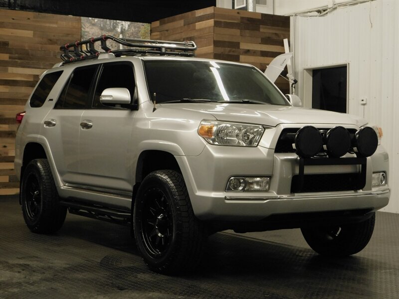 2013 Toyota 4Runner Limited 4X4 / 3RD RO   - Photo 2 - Gladstone, OR 97027