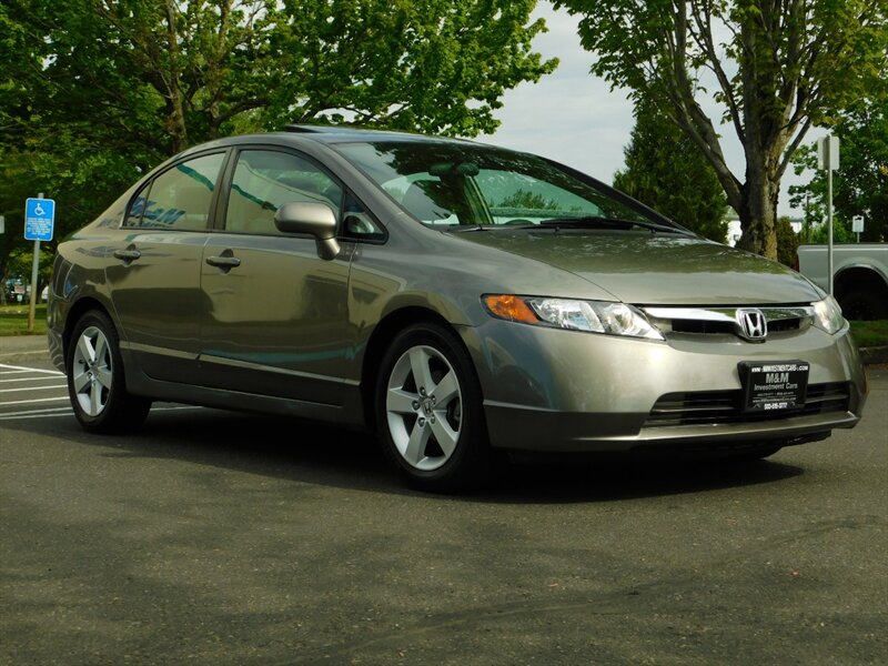 2008 Honda Civic EX / Sedan 4Dr / Automatic / Sunroof / LOW MILES