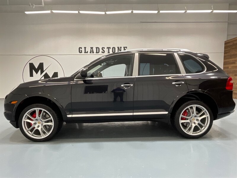 2008 Porsche Cayenne Turbo AWD / 4.8L V8 TwinTurbo / ONLY 75K MILES  / BRAND NEW TIRES / Navigation & Backup Camera / Heated Leather Seats / DIFFERENTIAL LOCKS / BEAUTIFUL CONDITION - Photo 3 - Gladstone, OR 97027