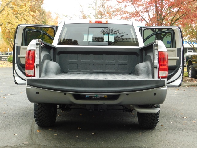 2010 Dodge Ram 1500 TRX4 Off Road / 4X4 / V8 HEMI / Excel Cond   - Photo 23 - Portland, OR 97217