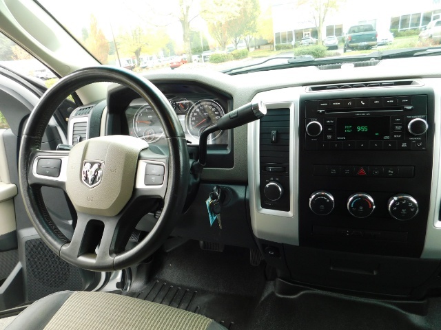 2010 Dodge Ram 1500 TRX4 Off Road / 4X4 / V8 HEMI / Excel Cond   - Photo 19 - Portland, OR 97217