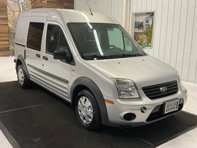 2010 Ford Transit Connect Wagon XLT Passenger Van / 2.0L 4Cyl / 36,000 MILES  / LOCAL VAN / Excel Condition / 5-Passenger w/ CARGO AREA - Photo 2 - Gladstone, OR 97027