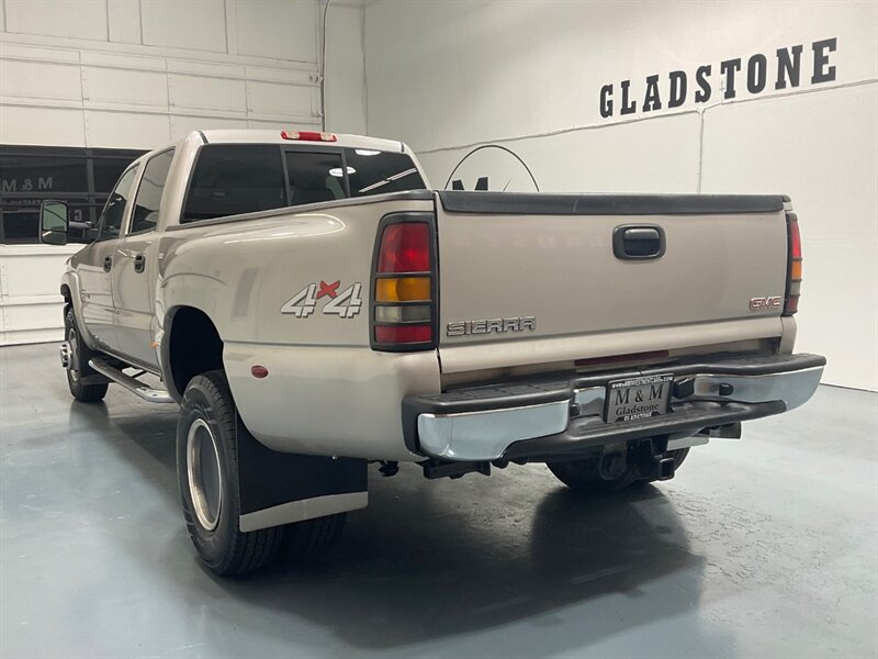 2006 GMC Sierra 3500 SLT Crew Cab 4X4 / 6.6L DURAMAX DIESEL / DUALLY  / Leather Heated Seats / BRAND NEW TIRES / ZERO RUST - Photo 8 - Gladstone, OR 97027