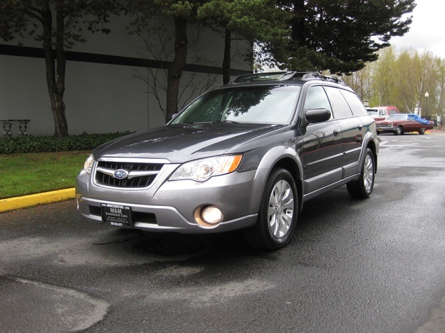 2009 Subaru Outback 2.5i Limited / AWD/ Leather/ Moonroof   - Photo 1 - Portland, OR 97217