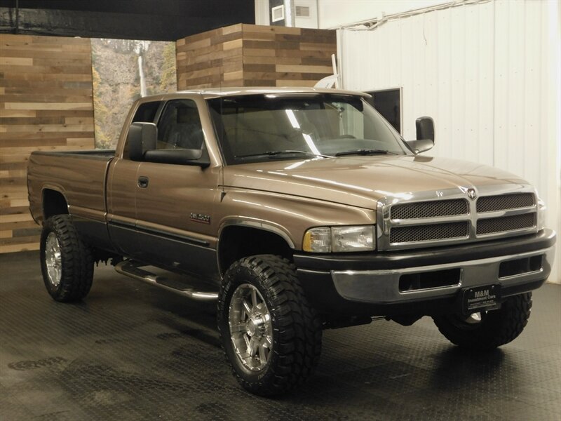 2001 Dodge Ram 2500 SLT Plus 4dr Quad Ca   - Photo 2 - Gladstone, OR 97027