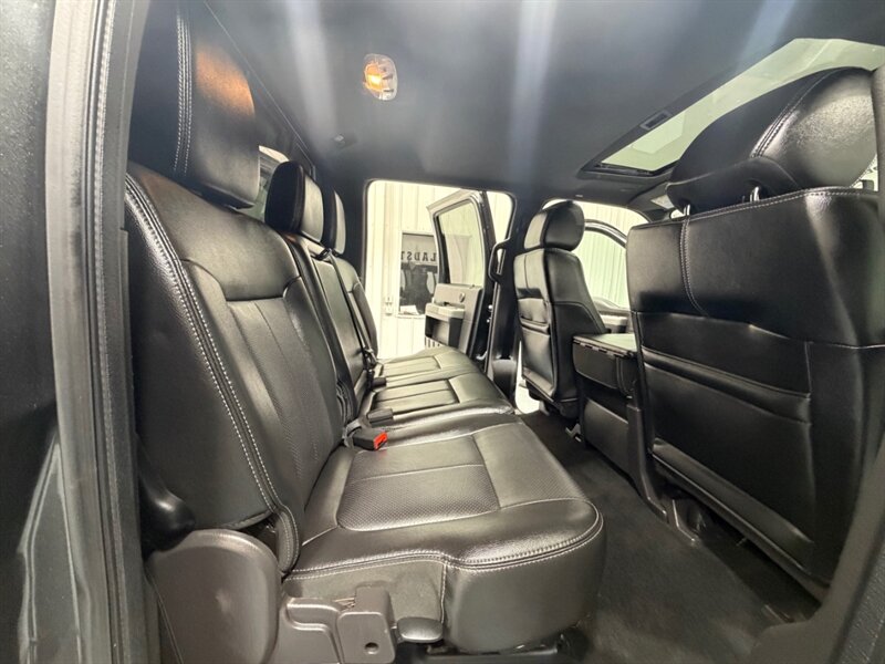 2016 Ford F-350 Lariat F350 Super Duty 4X4 6.7L DIESEL /55K MILES /Heated & Cooled Leather Seats /Sunroof / ZERO RUST - Photo 13 - Gladstone, OR 97027
