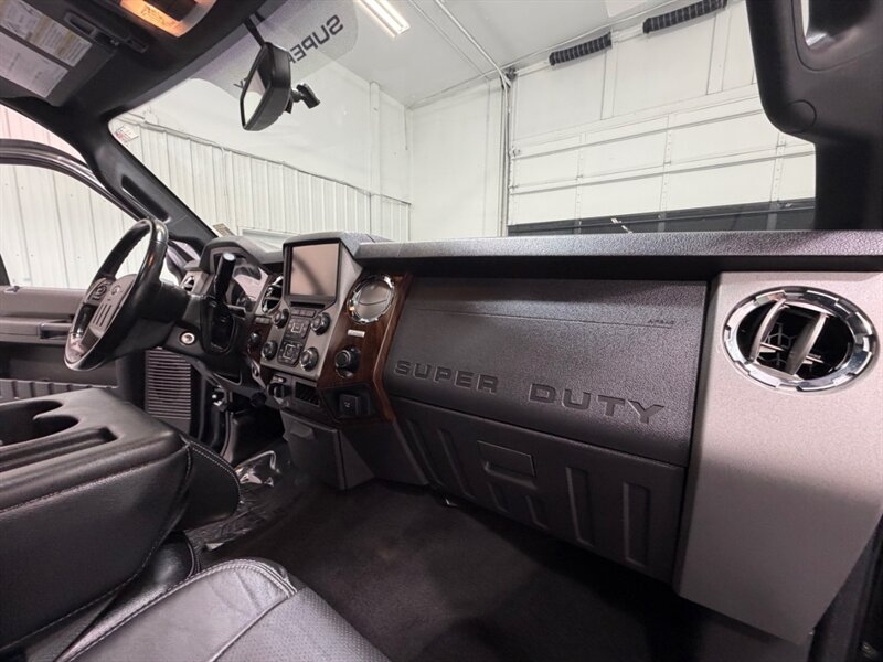 2016 Ford F-350 Lariat F350 Super Duty 4X4 6.7L DIESEL /55K MILES /Heated & Cooled Leather Seats /Sunroof / ZERO RUST - Photo 35 - Gladstone, OR 97027