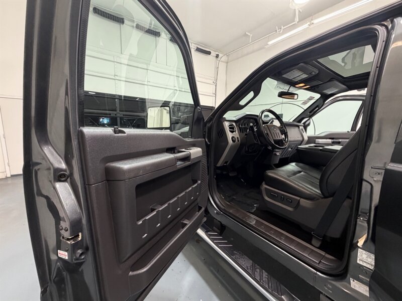 2016 Ford F-350 Lariat F350 Super Duty 4X4 6.7L DIESEL /55K MILES /Heated & Cooled Leather Seats /Sunroof / ZERO RUST - Photo 31 - Gladstone, OR 97027