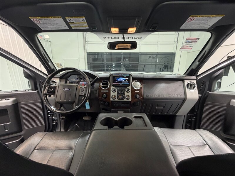 2016 Ford F-350 Lariat F350 Super Duty 4X4 6.7L DIESEL /55K MILES /Heated & Cooled Leather Seats /Sunroof / ZERO RUST - Photo 44 - Gladstone, OR 97027