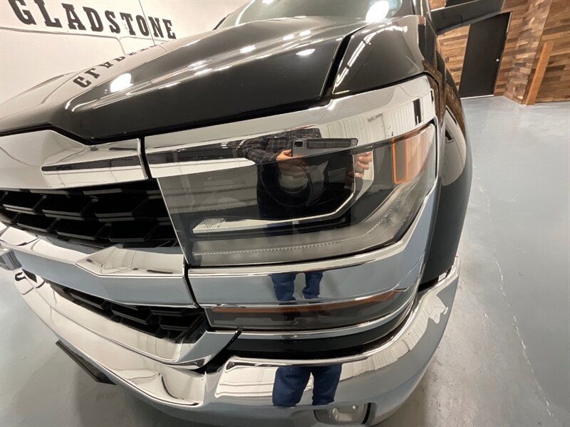 2017 Chevrolet Silverado 1500 LT Crew Cab 4X4 / 5.3L V8 / Sunroof / Heated Seats / 6.5FT BED / ZERO RUST - Photo 26 - Gladstone, OR 97027