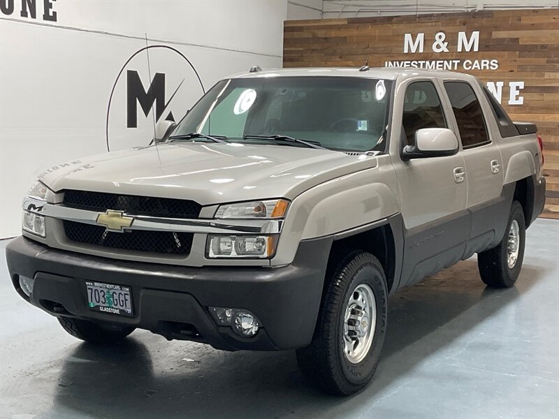 2004 Chevrolet Avalanche 2500 4X4 8.1L V8 / Sport Utility Pickup  / Leather heated Seats / Sunroof / NEW TIRES / ZERO RUST - Photo 57 - Gladstone, OR 97027
