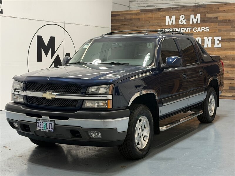 2005 Chevrolet Avalanche 1500 LT SUV Pickup 4X4 / Leather / 57,000 MILES M /Leather w. Heated Seats / Sunroof / ZERO RUST - Photo 1 - Gladstone, OR 97027