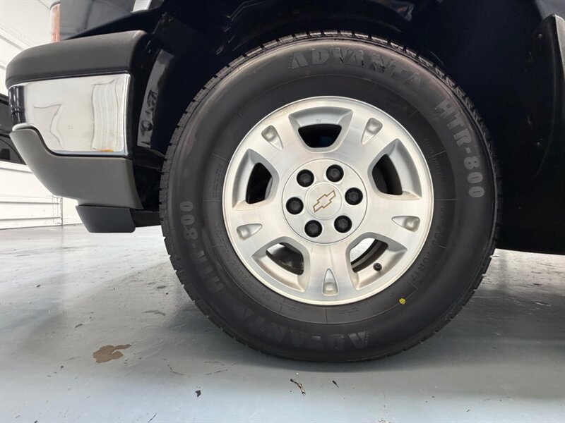 2005 Chevrolet Avalanche 1500 LT SUV Pickup 4X4 / Leather / 57,000 MILES M /Leather w. Heated Seats / Sunroof / ZERO RUST - Photo 23 - Gladstone, OR 97027