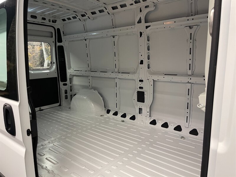 2014 RAM ProMaster 3500 159 WB CARGO /   - Photo 21 - Gladstone, OR 97027