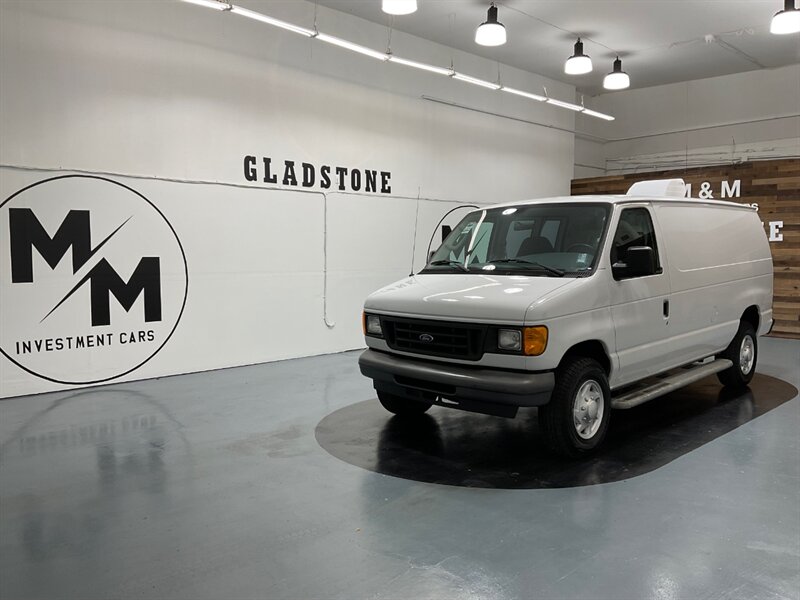 2007 Ford E-Series Van E-250 Cargo Van / 4.6L V8 / ONLY 29,000 MILES   - Photo 25 - Gladstone, OR 97027