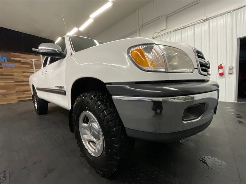 2000 Toyota Tundra SR5 4X4 / 3.4L 6Cyl / 5-SPEED MANUAL / LOCAL  RARE TRUCK / TIMING BELT SERVICE DONE / RUST FREE / 127,000 MILES - Photo 35 - Gladstone, OR 97027