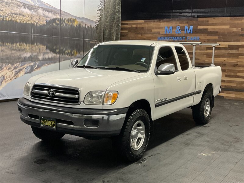 2000 Toyota Tundra SR5 4X4 / 3.4L 6Cyl / 5-SPEED MANUAL / LOCAL  RARE TRUCK / TIMING BELT SERVICE DONE / RUST FREE / 127,000 MILES - Photo 1 - Gladstone, OR 97027