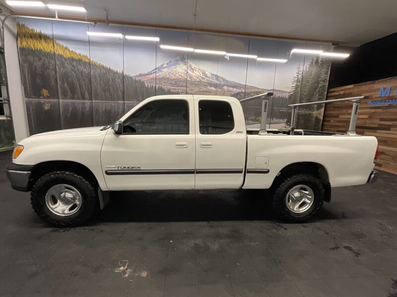 2000 Toyota Tundra SR5 4X4 / 3.4L 6Cyl / 5-SPEED MANUAL / LOCAL  RARE TRUCK / TIMING BELT SERVICE DONE / RUST FREE / 127,000 MILES - Photo 3 - Gladstone, OR 97027