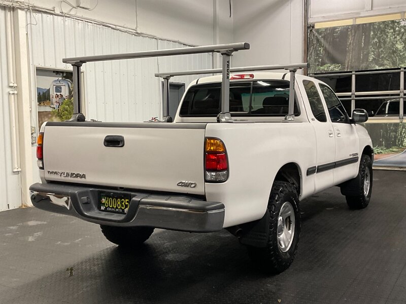 2000 Toyota Tundra SR5 4X4 / 3.4L 6Cyl / 5-SPEED MANUAL / LOCAL  RARE TRUCK / TIMING BELT SERVICE DONE / RUST FREE / 127,000 MILES - Photo 8 - Gladstone, OR 97027