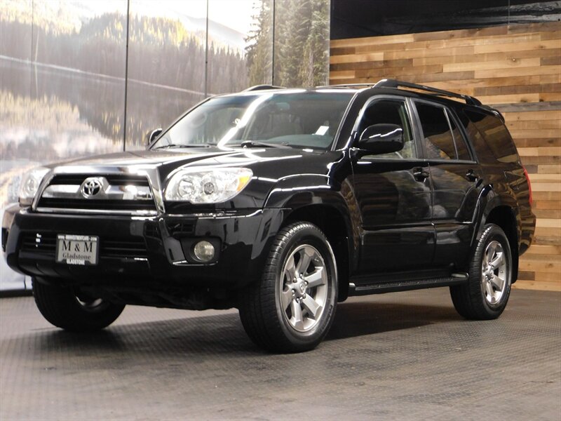 2007 Toyota 4Runner Limited Sport Utilit   - Photo 1 - Gladstone, OR 97027