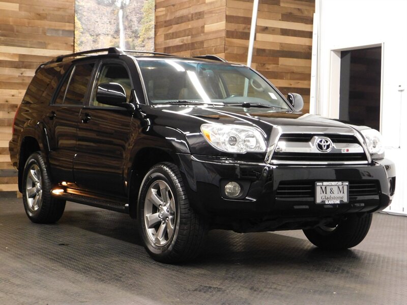 2007 Toyota 4Runner Limited Sport Utilit   - Photo 2 - Gladstone, OR 97027