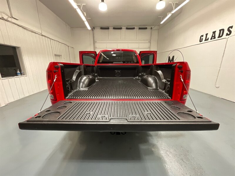 2005 Dodge Ram 2500 SLT Quad Cab 4X4 /5.9L DIESEL/1-OWNER/37,000 MILES / LONG BED / ZERO RUST / LOCAL OREGON TRUCK - Photo 42 - Gladstone, OR 97027