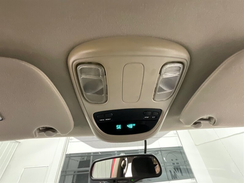 2005 Dodge Ram 2500 SLT Quad Cab 4X4 /5.9L DIESEL/1-OWNER/37,000 MILES / LONG BED / ZERO RUST / LOCAL OREGON TRUCK - Photo 19 - Gladstone, OR 97027