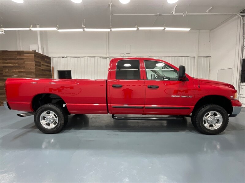 2005 Dodge Ram 2500 SLT Quad Cab 4X4 /5.9L DIESEL/1-OWNER/37,000 MILES / LONG BED / ZERO RUST / LOCAL OREGON TRUCK - Photo 4 - Gladstone, OR 97027