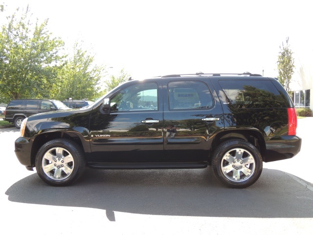 2007 GMC Yukon SLT / 4wd / FLEX Fuel / 8-Passengers / 82K Miles   - Photo 3 - Portland, OR 97217