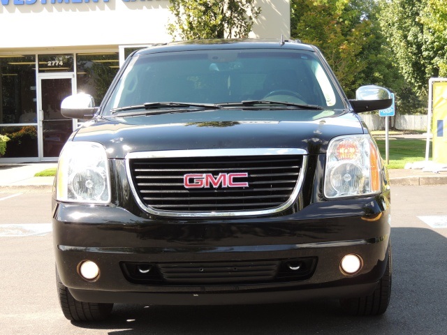 2007 GMC Yukon SLT / 4wd / FLEX Fuel / 8-Passengers / 82K Miles   - Photo 5 - Portland, OR 97217