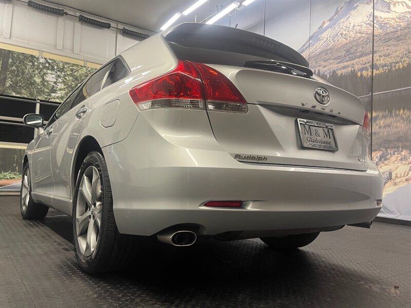 2012 Toyota Venza XLE Premium AWD / Leather / BRAND NEW TIRES  Leather & Heated Seats / Backup Camera / AWD / CLEAN - Photo 8 - Gladstone, OR 97027